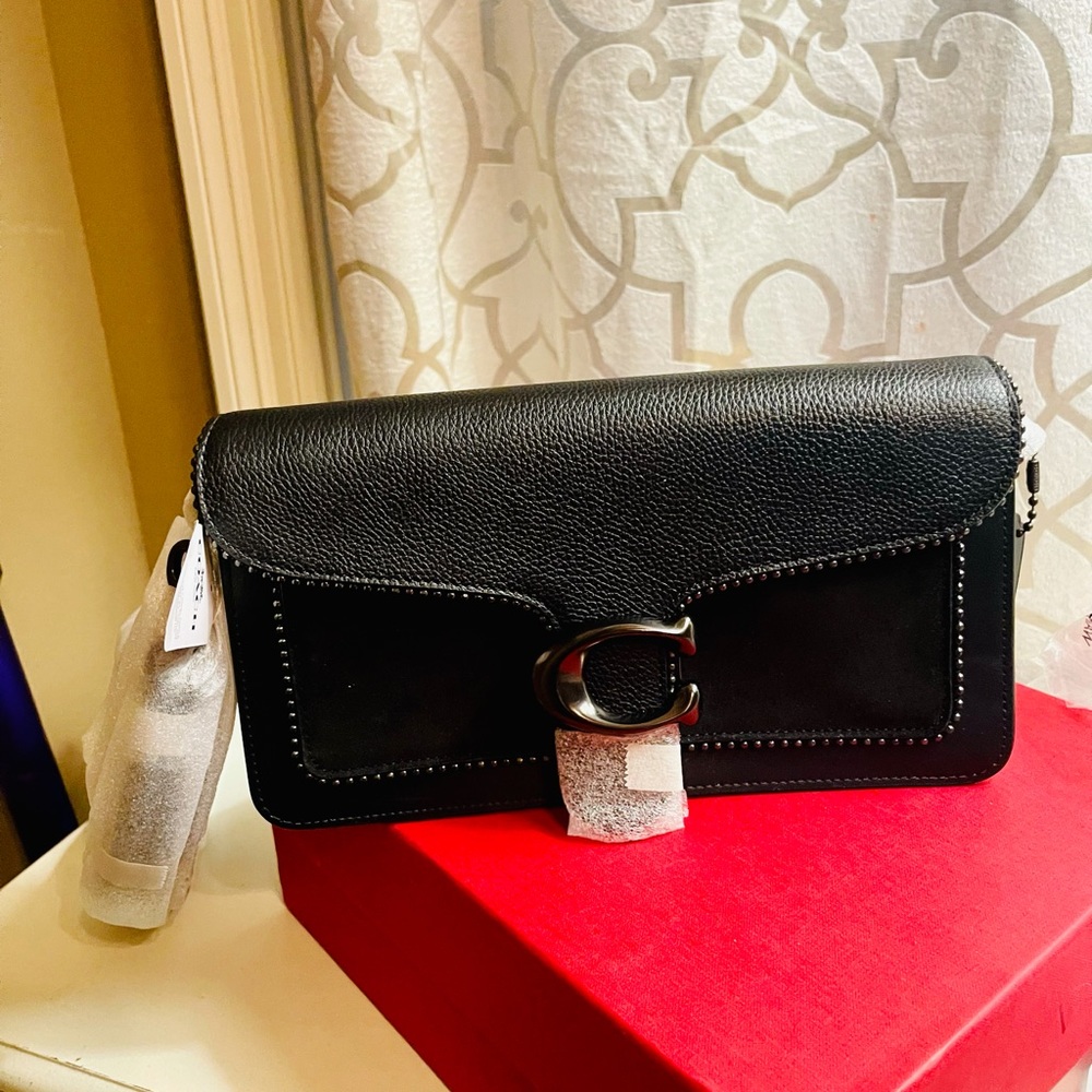 Brand NWT coach purse